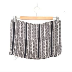 $75(v) Acacia Honey Kuau Pareo